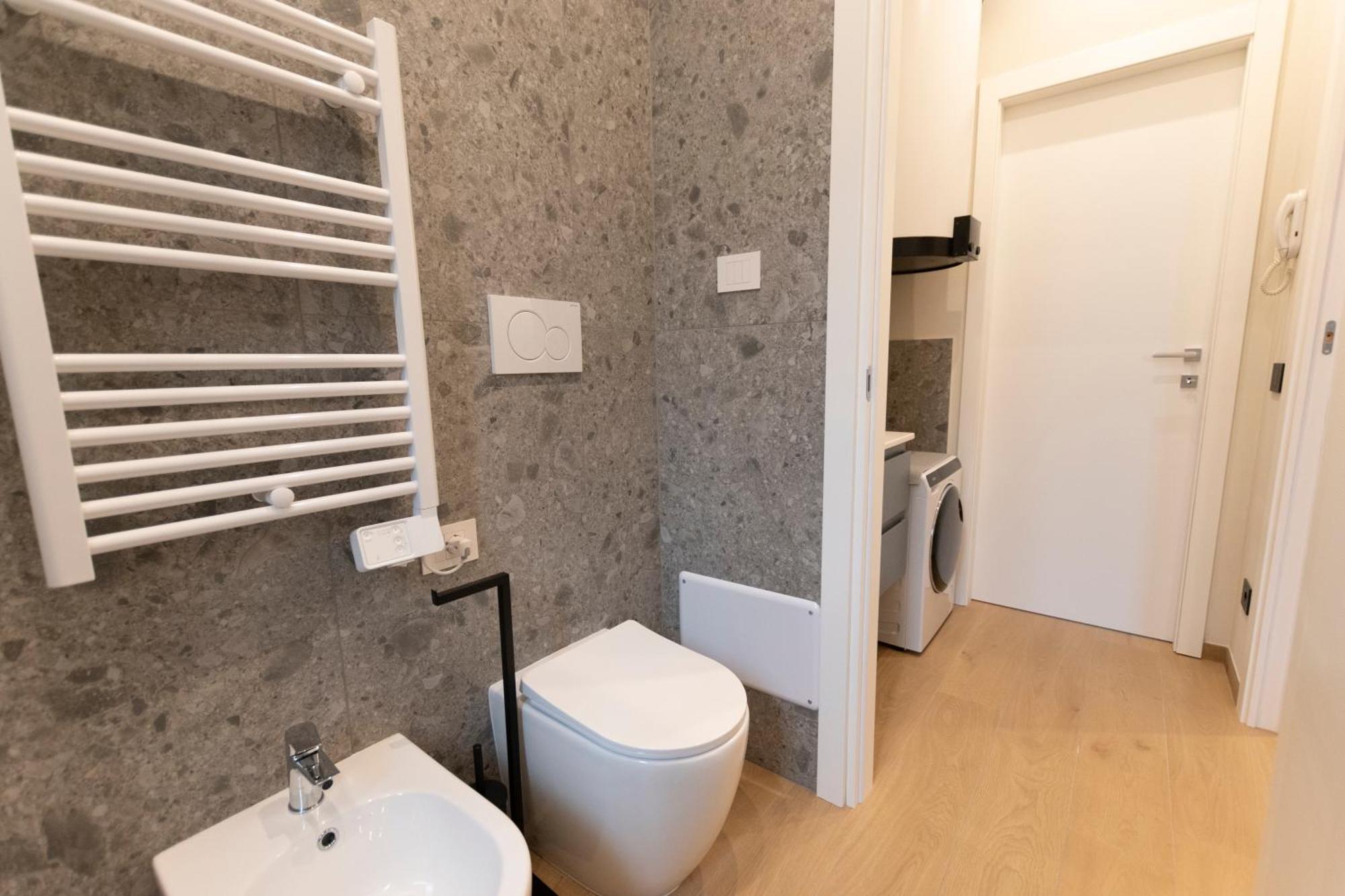 Ihost Luxury -free Parking- Plana 9 * Milan